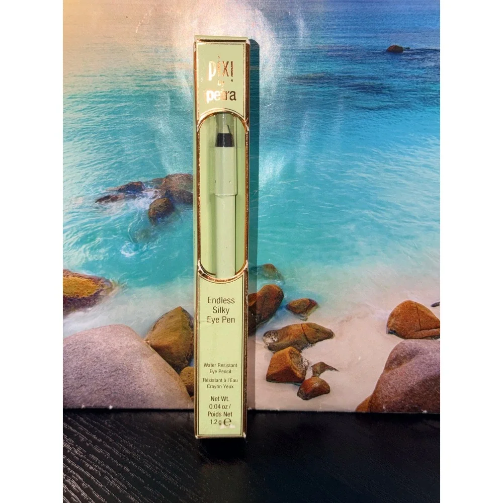 Pixi by Petra Endless Silky Eye Pen Water Resistant Eyeliner PixiGreen 1.2g NEW